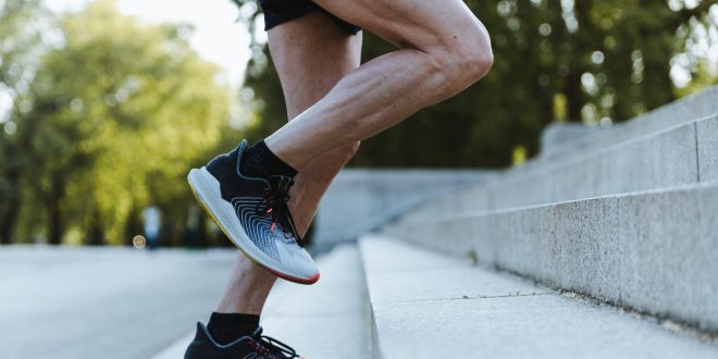 best knee replacement surgeon in Mumbai