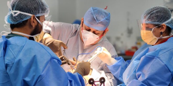robotic partial knee replacements in Mumbai