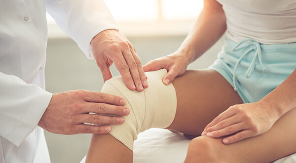 Best Partial Knee Replacement Surgeons in Mumbai