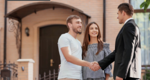 Real Estate agents Tapping