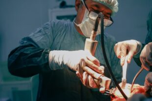 Sports surgeon in goa