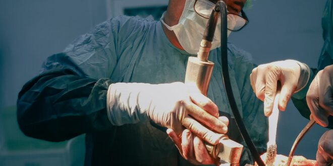 Sports surgeon in goa